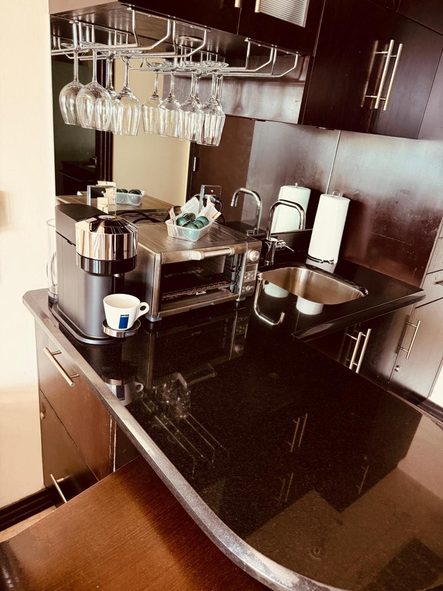 מיאמי ביץ' Apartment At De Soleil Hotel On Ocean Drive מראה חיצוני תמונה