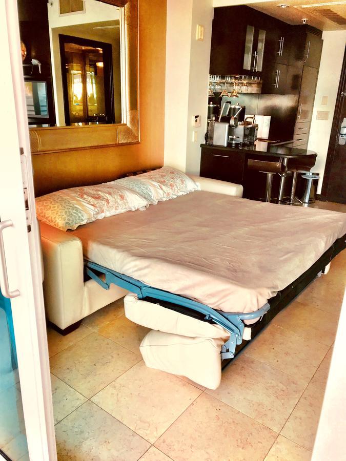 מיאמי ביץ' Apartment At De Soleil Hotel On Ocean Drive מראה חיצוני תמונה